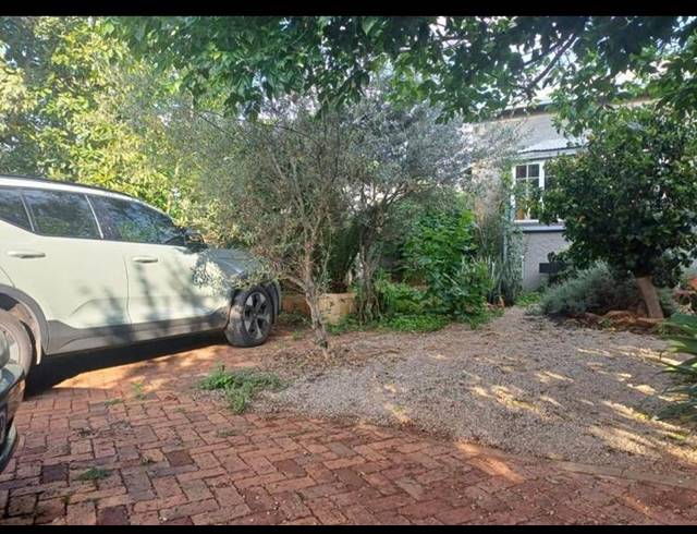 4 BEDROOM HOUSE FOR SALE IN KENSINGTON